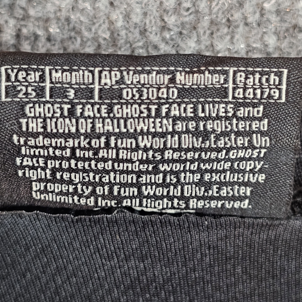Scream Ghost Face '96 Slasher Knife Hockey Jersey Unisex Size- XL - Picture 4 of 8